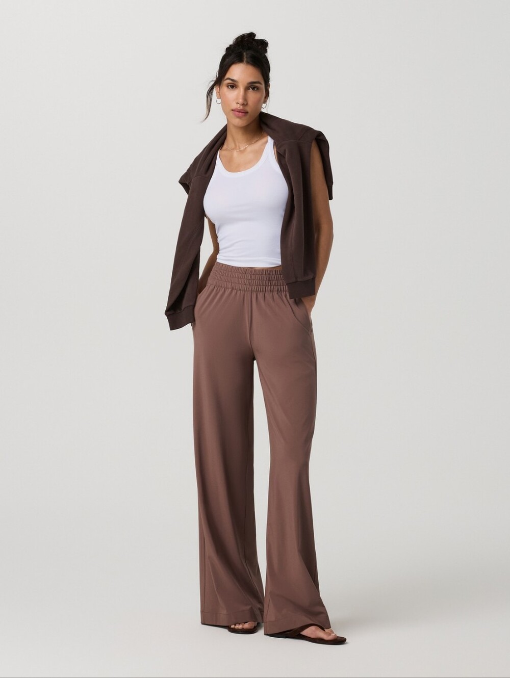 Vuori Villa Wide Leg Pants Sable XS NEW NWT